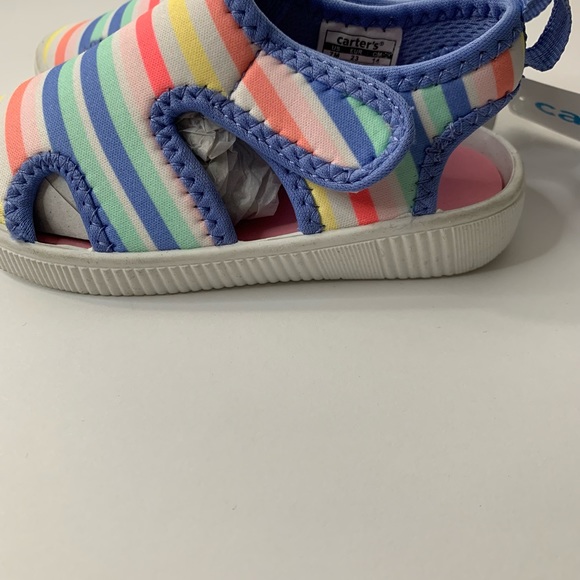 Carter’s girls Water shoes/sandal size 6 or 7 multi color - Picture 7 of 15